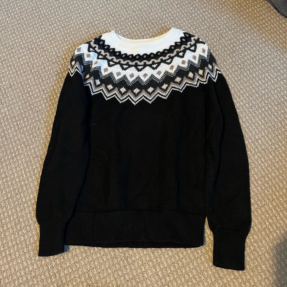 Old Navy Sweater